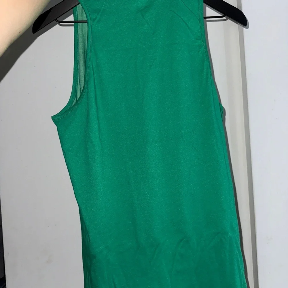 Nike NWOT Women’s Green Dri-Fit Tank Top